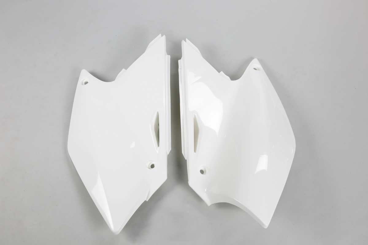 Side panels - white 047 - Kawasaki - REPLICA PLASTICS - KA03755-047 - UFO Plast