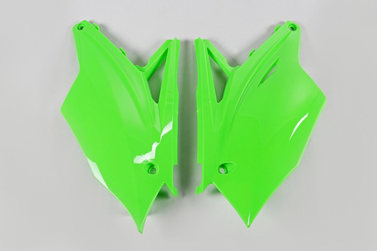 Side Panels neon green for Kawasaki KXF 250 (2017-20) - KXF 450 (2016-18) - REPLICA PLASTICS - KA04737-AFLU - Ufo Plast